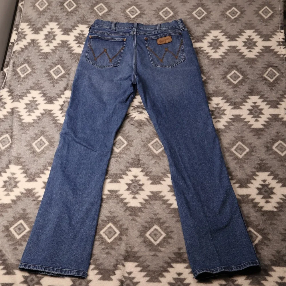 Wrangler Retro Slim Boot Blue Jeans Mens 34x34 Medium Wash Denim WLT77ZC
